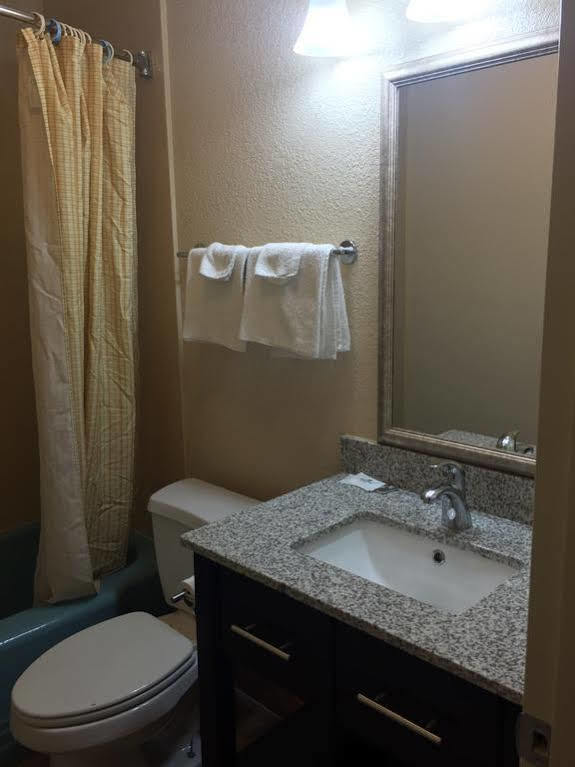 Fairview Inn Уилмингтон Экстерьер фото